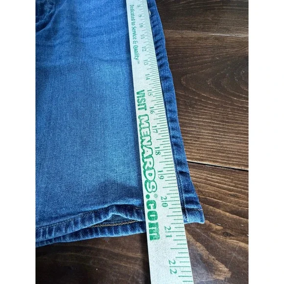 Calvin Klein Mens Straight Denim Shorts Blue Medium Wash W36 40719LU - Picture 4 of 12